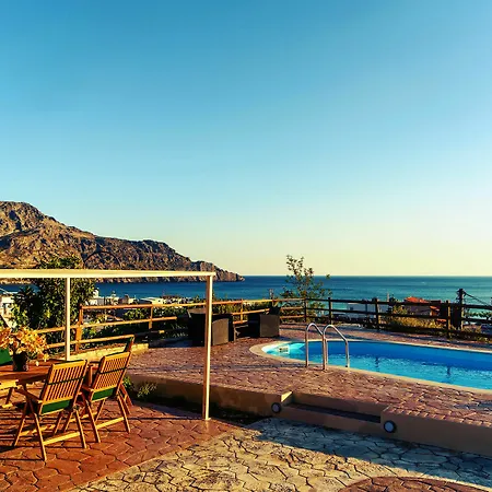 Villa Family Ellis With Private Pool 200m To The Walking Distance To The Amenities *