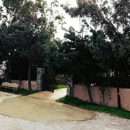 Villa Family Ellis With Private Pool 200m To The Walking Distance To The Amenities *